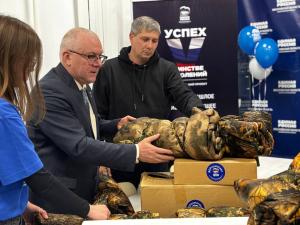 Партийцы и сторонники Воскресенского отделения «Единой России» передали очередную партию гуманитарной помощи для бойцов, находящихся в зоне СВО