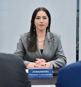 Поздравление Екатерины Лобышевой к Международному женскому дню