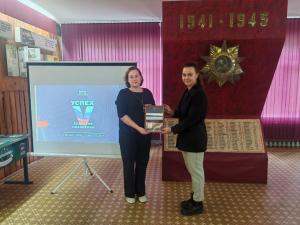 В Воскресенске в МОУ СОШ «Наши традиции» прошла встреча в рамках цикла патриотических мероприятий партии «Единая Россия» «Успех V единстве поколений».