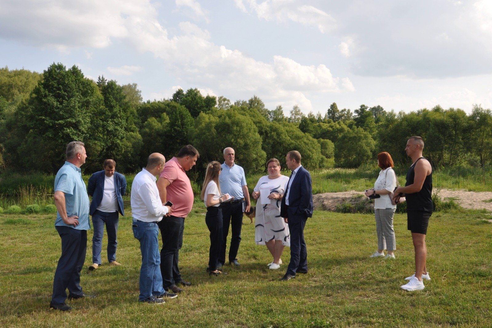 Деревенское собрание старост картина. Староста деревни сейчас. Сделка с деревенским старостой. Староста деревни. Населенные пункты пермский край фото.