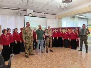 Литературно - музыкальная композиция рассказала читателям воскресенской библиотеки о самых известных военных песнях