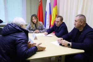 Активисты и сторонники Единой России провели встречу с жителями Виноградово 
