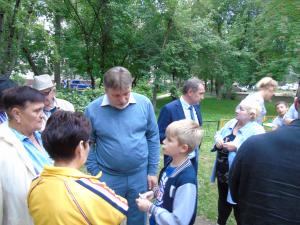 Алексей Мазуров встретился с воскресенцами