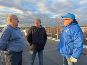 Воскресенские партийцы проверили качество выполненных работ по ремонту кровли