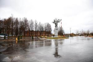 В деревне Ратчино городского округа Воскресенск благоустраивают центральную площадь