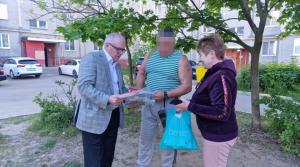 #СвоихНеБросаем