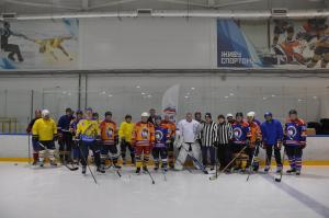 В Воскресенске возобновились тренировки в рамках местного партийного проекта «Единой России» «Хоккейное долголетие»