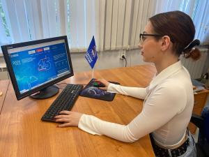 Участница «ПолитСтарта» Анастасия Парахина отдала свой голос на предварительном голосовании «Единой России»