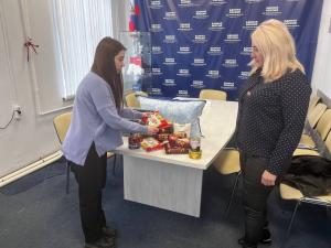 Своих не бросаем